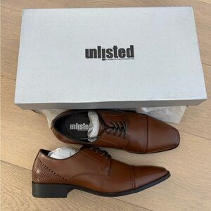 NEW UNLISTED KENNETH COLE Men's Unlisted Lesson Plan Oxford- Cognac (Size 7.5M)